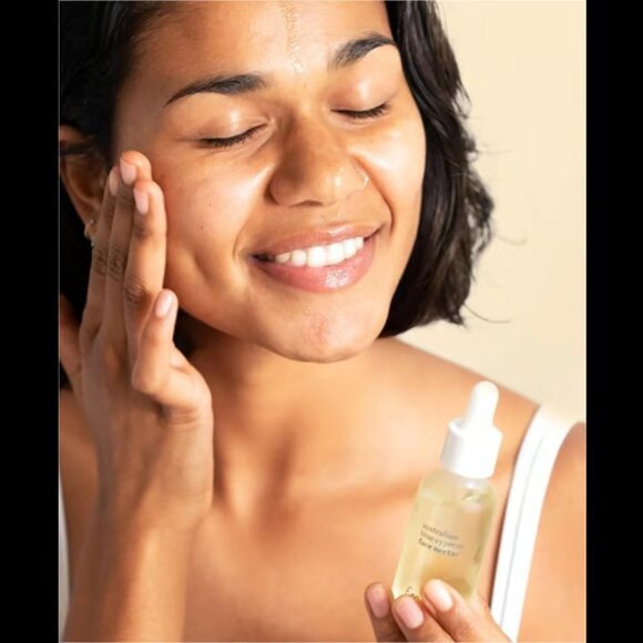 Ere Perez - Natural Australian Blue Cypress Face Nectar | Vegan, Cruelty-Free - Picture 4 of 5